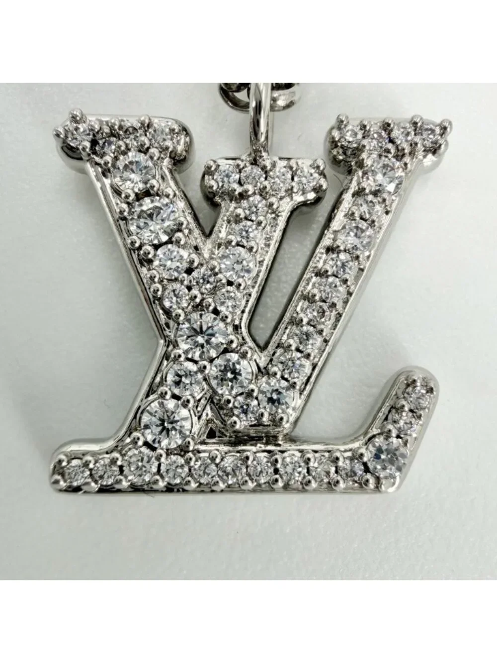 Louis Vuitton Necklace Chain Monogram with Adjustable Star Rhinestone Silver